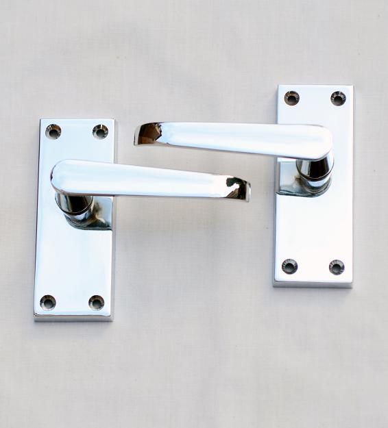 Victorian Straight Latch Chrome plated - 3014 CP